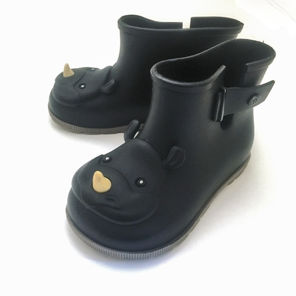mini melissa black boots